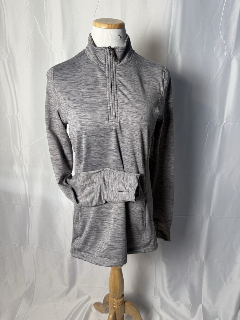 104-Kyodan Women’s Gray Heathered 1/4 Zip Mock Neck Pullover Long Sleeve